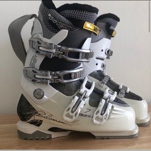 Salomon Divine Ski Boots